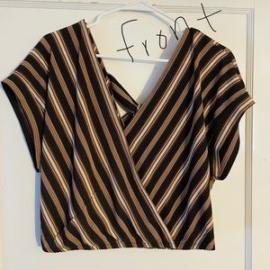 Exhilaration blouse. New with tags. Size Medium.